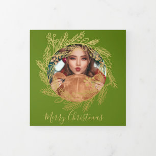 Cartão De Festividades Com Dobra Tripla Natal Dourado Wreath Foto personalizada Natal