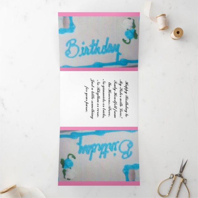 Cartão De Festividades Com Dobra Tripla Presentes PCL (Dentro)