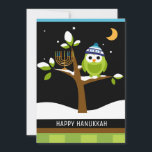 Cartão De Festividades Coruja Chanucá Bonita e Árvore Neve Menorah<br><div class="desc">Coruja Chanucá e Menorah lindas em uma Árvore Neve. Esta linda e colorida coruja de Hanukkah e Menorah em uma árvore de neve é totalmente divertida! O estilo Cartoon Colorido encantará amigos e familiares de todas as idades. Ele foi projetado para fazer todos sorrirem nesta temporada de festas. Todos os...</div>