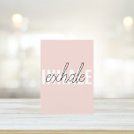 Cartão De Festividades Cota de Exalar Rosa Moderno do Pastel<br><div class="desc">Cota de Exalar Rosa Moderno do Pastel</div>