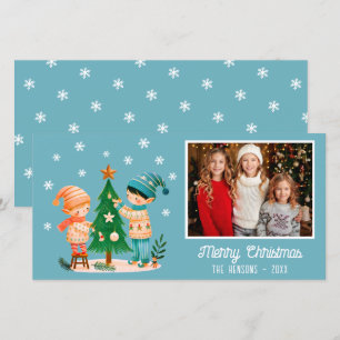 Cartão De Festividades Crianças Fofas Decorando a Árvore de Natal Foto