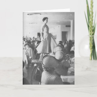 Cartão De Festividades Desfile de moda na sala do chá