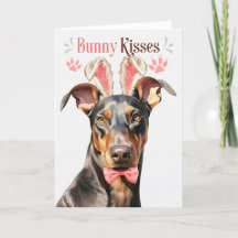 Doberman Pinscher em Bunny Ears para Páscoa