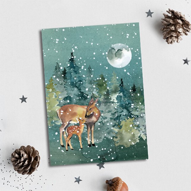 Cartão De Festividades Doe e Fawn Deer na Floresta de Neve Cheia (Doe and Fawn Deer in Forest Full Moon Snowfall Holiday Card)