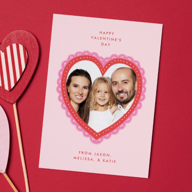 Cartão De Festividades Doily Lace Heart Valentine's Day Photo (heart-shaped doily with lace detail Valentine's Day photo card)
