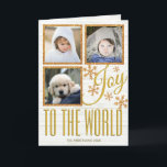 Cartão De Festividades Dourada Joy Snowflake Para A Foto Do Mundo 3<br><div class="desc">Crie seus próprios cartões de natal personalizados com essa alegria de floco de neve dourada para o design de modelo de colagem de fotos do Mundo 3. Adicione 3 de suas fotos favoritas ao design, onde elas estão cercadas por uma falsa borda de brilho dourado. A JOY em uma fonte...</div>