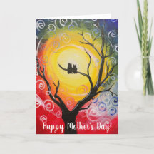 Duas corujas numa árvore sob um céu mágico Dia das