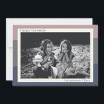 Cartão De Festividades Earthy Boho Modern Abstrato Stripes Hanukkah Foto<br><div class="desc">Este design moderno apresenta formas abstrato orgânicas de banda em uma bela paleta de tons de terra de roxo empoeirado,  cinzas e ocre,  personalizadas com seu nome e foto. Pode ser usado para qualquer cartões de natal,  basta personalizar o texto.</div>