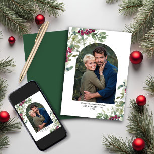 Cartão De Festividades Elegante Greenery Berries Arch Foto de Natal