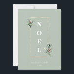 Cartão De Festividades Elegante NOEL Dourado Winter Berry Frame Sage<br><div class="desc">Maquete de ouro pálido e elegante, enfeitado com ramos de bagas de inverno, em um sábio festivo e moído, em fundo verde esmeralda. Design, formato em negrito NOEL, linhas de texto de modelo para nomes, ano e mensagem com espaço de foto de quadro em ouro pálido e solteiro na parte...</div>