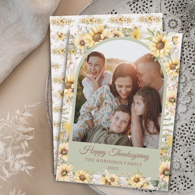 Cartão De Festividades Elegante Queda Sunflower Feliz Foto de Ação de Gra (boho watercolor sunflowers floral happy thanksgiving card with arch family photo and message)