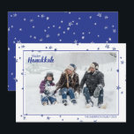 Cartão De Festividades Estrelas Fofas Desenhadas à Mão Feliz Hanukkah Fam<br><div class="desc">Cartões de foto elegantes e fofos são perfeitos para todos os seus amigos e familiares nesta temporada de festas. Personalize o texto "feliz hanukkah" com seu próprio cumprimento e altere o nome da família e o ano e troque a imagem por uma foto de seus filhos, animal de estimação ou...</div>