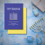 Cartão De Festividades Família Moderna Simples Menorah Candles Hanukkah<br><div class="desc">O Hanukkah da família moderna veste um cartão azul de saudação,  com uma simples design de menorah e tipografia. Com letras de tipografia personalizáveis,  você adiciona suas próprias informações. Excelente de enviar desejos amorosos aos amigos e à família nesta temporada de férias.</div>