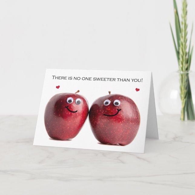 Cartão De Festividades Feliz Aniversário, doce Humor Casal da Apple (Frente)