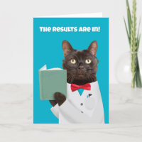 Feliz Aniversário Engraçado Gato no Lab Casaco com