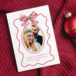 Cartão De Festividades Feliz Casado Quadro Ondulado Vermelho Arco Foto Na