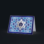 Cartão De Festividades Feliz Hanukkah. Estrela de David & Menorah<br><div class="desc">Feliz Hanukkah / Feliz Chanukah. Silver Foil Star de David e Cartões de Saudação personalizáveis do design Menorah. Cartões e presentes disponíveis na Categoria Feriados Judeus / Hanukkah da nossa loja.</div>