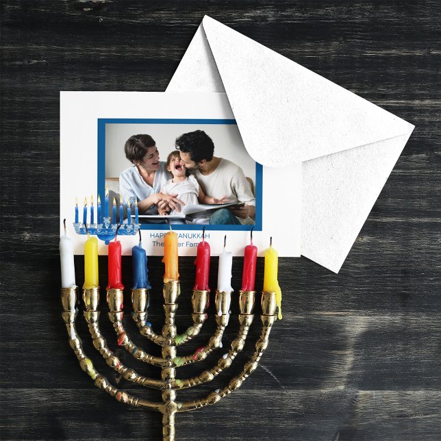 Cartão De Festividades Feliz Hanukkah Menorah e Foto (Criador carregado)