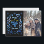 Cartão De Festividades Feliz Hanukkah Menorah Mão Desenhada FOTO PERSONAL<br><div class="desc">Doce coroa para desejar a alguém feriado feliz! Adicione sua própria foto! Clique em "personalizar" para adicionar sua própria foto. Você também pode adicionar texto ao lado frontal ou traseiro. Procure mais opções no meu compro. Também disponível como download digital para enviar instantaneamente por e-mail ou mensagem de texto e...</div>