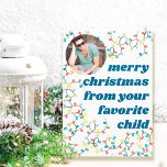 Cartão De Festividades Feliz Natal da Foto Infantil Favorita<br><div class="desc">Cartão com fotos divertido decorado com luzes coloridas de cordas de natal e tipografia retrô ousada e sobredimensionada. O modelo de fotografia está configurado para adicionar a sua imagem, que é apresentada em formato redondo no cobrir frontal. (Se tiver algum problema em obter a foto para o ajustado, recorte-a para...</div>