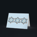 Cartão De Festividades Feliz Natal Feriados Azuis Flocos de Neve Hanukkah<br><div class="desc">As placas apresentam uma ilustração marcadora original de um biscoito de açúcar azul em forma de floco de neve. Perfeito para o Natal ou Hanukkah! Este design de férias também está disponível em uma variedade de outros produtos. Não vê exatamente o que está procurando? Entre em contato com Rebecca para...</div>