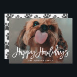 Cartão De Festividades Feliz Natal Pet Foto de Natal<br><div class="desc">Espalhe alegria nesta época de festas com este cartão de foto de Natal elegante que apresenta seu amigo de quatro patas favorito,  com uma escrita moderna que diz "Feliz Howlidays" e vem com um padrão de impressão de pata aquarela no verso.</div>