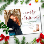 Cartão De Festividades Feliz Natal Script Winter Fox Casal Hol<br><div class="desc">Personalize sua foto especial,  nomes e data neste cartão de feriado chic com uma raposa em uma cena de inverno e uma mensagem especial adicional no sentido inverso. Projetado por Thisnotme©</div>