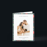 Cartão De Festividades Feliz Padrão Floral de Natal Verde Castanho<br><div class="desc">Se precisar de mais alguma personalização,  por favor,  sinta-se à vontade para me enviar uma mensagem em yellowfebstudio@gmail.com.</div>