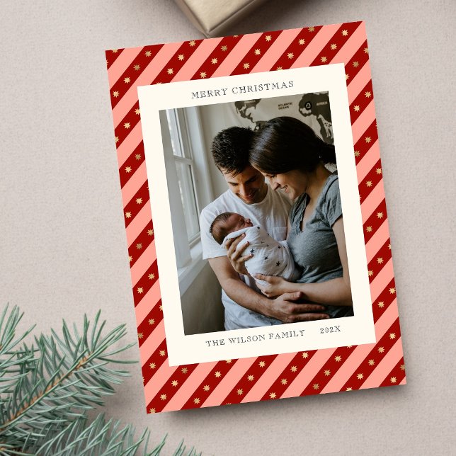 Cartão De Festividades Festive Red Striped Star Photo Holiday Card (Criador carregado)