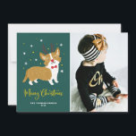 Cartão De Festividades Festivo Cute Corgi Reindeer Feliz Foto De Natal<br><div class="desc">Feliz Natal! Mande suas Cartões de natal festivas para este feriado com este cartão festivo de fotos de feriado personalizável. Ele apresenta um adorável córrego com um arco vermelho e chifres de renas. Personalize adicionando uma foto, nomes, ano e outros detalhes. Esta carta chata de Natal com foto de córgi...</div>