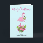 Cartão De Festividades Flamingo rosa em Santa Hat com Buquê de Cané Adorm<br><div class="desc">Um cartão de natal com um flamingo de Natal tropical vestindo um chapéu de Santa rosa. Debaixo dos pés está um buquê doce de cana com flores tropicais bonito e amoras rosa. Um punho de Holly no peito.</div>