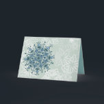Cartão De Festividades Floco de neve azul<br><div class="desc">Flocos de neve nas máscaras do azul. Texto interno: "No tempo da semente aprenda,  na colheita ensinam,  no inverno apreciam. - William Blake"</div>