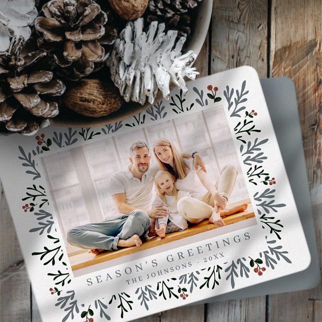 Cartão De Festividades Folhagem de Natal Moderna e Botânica de Berries (Criador carregado)