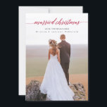 Cartão De Festividades Foto casada de Natal recém-casada<br><div class="desc">Celebre seu primeiro Natal como um casal casado com este cartão de casamento de feriado maravilhoso. Há uma colagem de 4 fotos no verso para você mostrar suas fotos favoritas e espaço para seu sentimento personalizado,  mais próximo e mais querido.</div>