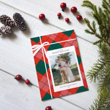 Foto Clássica da Família com Xadrez Vermelho e Ver