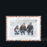 Cartão De Festividades Foto Colorida Abstrato Terra Azul Fronteira Azul F<br><div class="desc">Esta placa de feriado personalizada apresenta um quadro abstrato em cor-de-laranja, marinho e pêssego, em conjunto com espaço para uma foto da família de largura de cheio e saudação personalizada. Uma combinação perfeita de estilo moderno e calor sazonal, esta carta é ideal para famílias criativas que adoram compartilhar alegria de...</div>