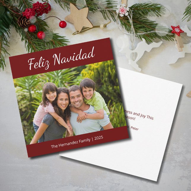 Cartão De Festividades Foto da família Feliz Navidad Moderna Vermelho Nat (Criador carregado)