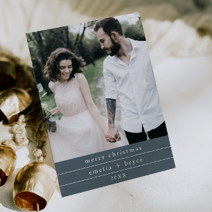 Cartão De Festividades Foto da Família Simples Azul EMELIA Feliz Natal