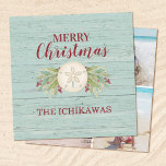 Cartão De Festividades Foto da praia de Natal costal<br><div class="desc">Uma praia de Natal russa, temerária, com um cartão de Natal quadrado com as palavras Feliz Natal na frente e sala para 3 fotos nas costas. O Cartão de Férias é decorado com um bonito dólar de areia e folhagem de Natal. Personalize-o com seu nome e fotos. Projetado para você...</div>