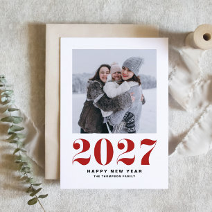 Cartão De Festividades Foto de Ano Novo com Tipografia Retro Vermelha 202