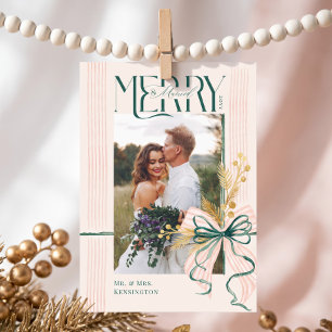 Cartão De Festividades Foto de casamento de Natal com laço verde Merry &