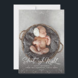 Cartão De Festividades Foto de Cheio de neve noturna silenciosa<br><div class="desc">Celebrar as festas com este Cartões de foto de Natal chic com roteiro moderno e queda de neve.</div>