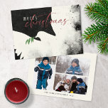 Cartão De Festividades Foto de Dove da Paz Feliz Natal Black Burgundy<br><div class="desc">Estes cartões de saudação de Natal planos de 7" x 5" apresentam uma pomba abstrato em tons de preto e creme com um marcador para o nome da família e o ano. Adicione três das suas fotos favoritas atrás.</div>