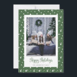 Cartão De Festividades Foto de estrelas verdes personalizadas e bonitas<br><div class="desc">Cartões de natal de fotos verdes personalizadas com estrelas sobre fundo azul comum e um belo título de roteiro festivo. Personalize facilmente esses cartões de natal estrelados com sua imagem e um nome de família.</div>
