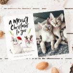 Cartão De Festividades Foto De Gato Feliz De Natal<br><div class="desc">Cartões de foto de Natal bonito e engraçado com a ilustração de dois gatos siameses vestindo um chapéu e chifres de santa. O texto da tipografia acima diz "um doce natal para você." Você pode adicionar sua própria imagem de gatinho ao lado dela. A parte de trás da carta são...</div>