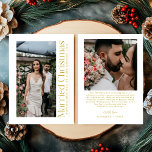 Cartão De Festividades Foto de Natal casada para recém-casados Brancos e<br><div class="desc">Celebre sua primeira temporada de festas junto com o Cartão de Férias Douradas e Brancas de Natal Casado. Apresentando um design branco e ouro eterno que belamente enquadra sua foto, este cartão adiciona um toque elegante às suas saudações festivas. Perfeito para recém-casados compartilhar amor, alegria e desejos de férias com...</div>