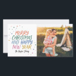 Cartão De Festividades Foto de Natal feliz e colorida para a neve<br><div class="desc">Faça uma declaração de na moda neste feriado com este cartão com fotos festivo e divertido. A parte frontal apresenta um estilo colorido com o seu texto personalizado. A parte traseira apresenta um padrão de pontos colorido correspondente para um toque especial extra. Por favor, visite minha loja para ver mais...</div>