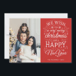 Cartão De Festividades Foto de Natal Muito Feliz<br><div class="desc">Cartões de natal de fotografia movidos pela tipografia com as palavras "desejamos-lhe um Natal muito feliz e um Feliz ano novo".</div>