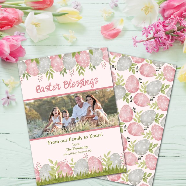 Cartão De Festividades Foto de Páscoa personalizável doce de ovo (Egg-stra Sweet Easter Photo Holiday Card)