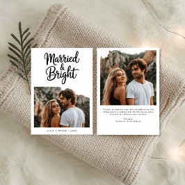 Cartão De Festividades Foto de Recém-Casados com Rótulo Moderno Casados &